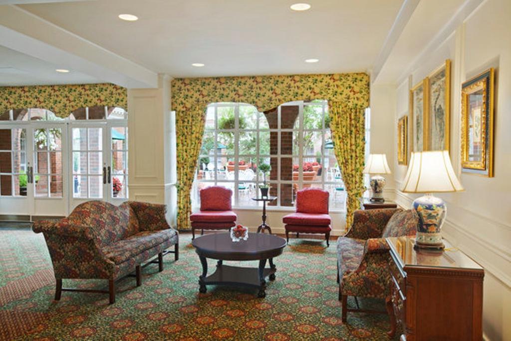 Williamsburg Hospitality House Hotell Interiør bilde