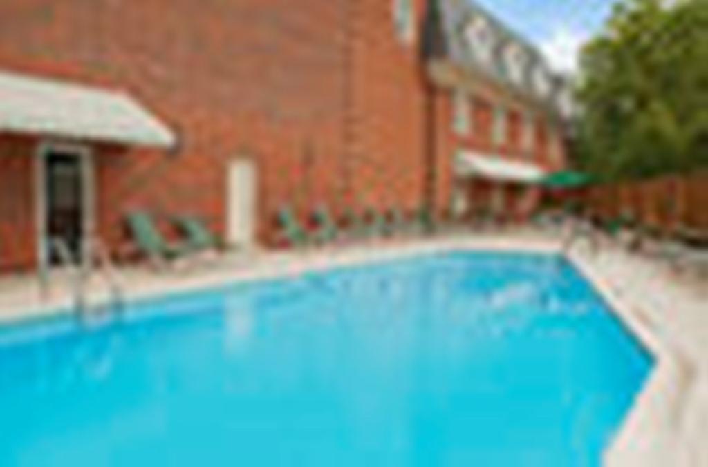 Williamsburg Hospitality House Hotell Eksteriør bilde